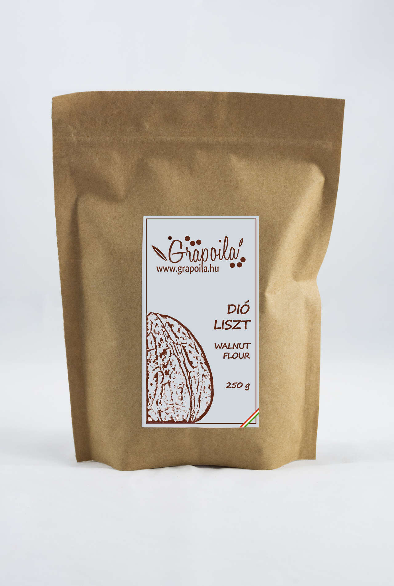 Walnut flour